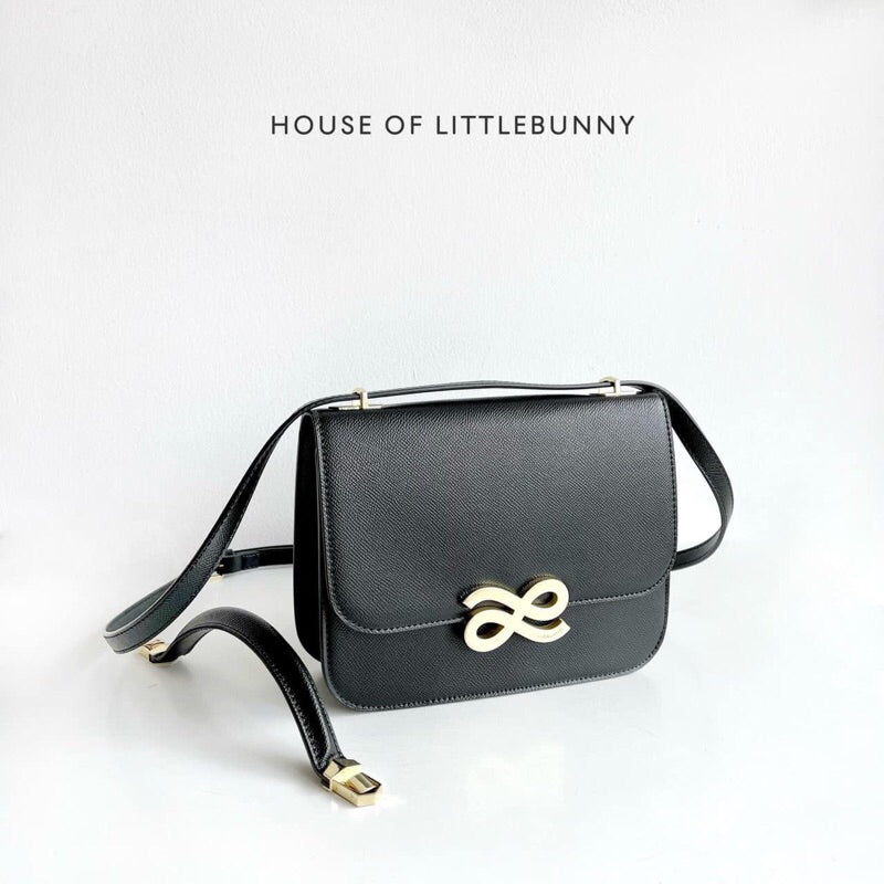 Timelessness 22 PU Black